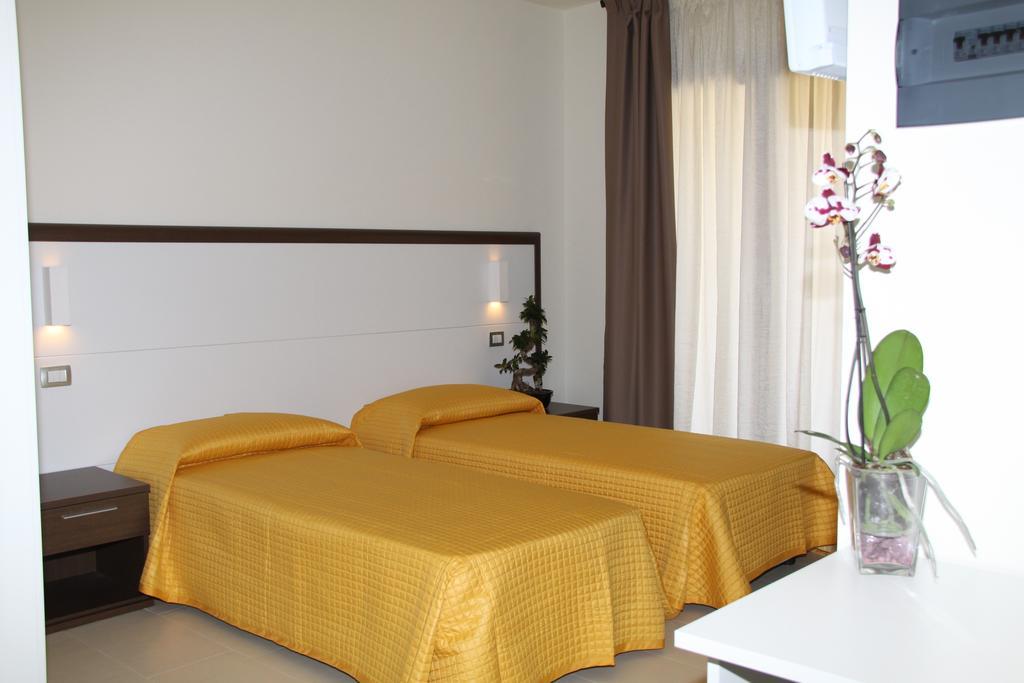 Xenia Hotel فيلاّسيمِيوس المظهر الخارجي الصورة
